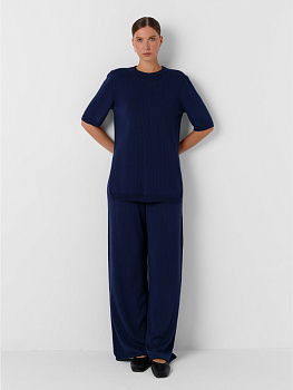 Комплект из ажурного трикотажа