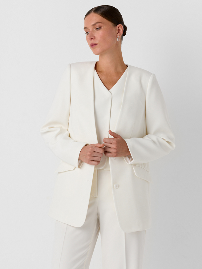 Однобортный жакет без лацканов