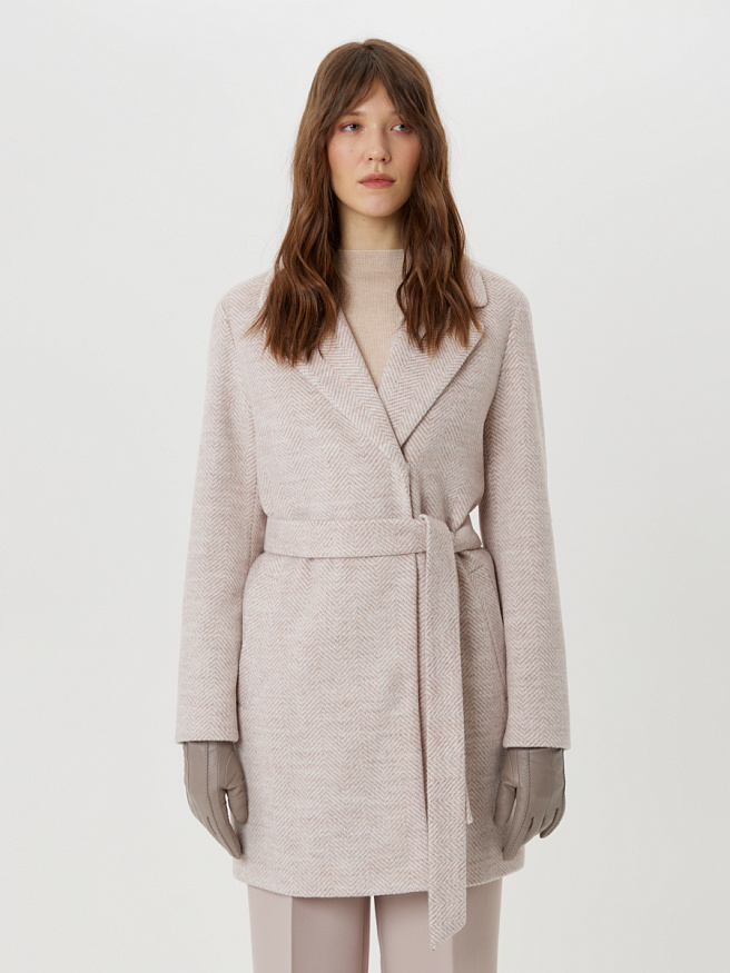 Укороченное шерстяное пальто прямого силуэта с поясом
