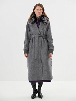 Демисезонное пальто с меховым воротником из шерсти в сером цвете