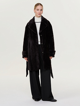 Шуба с шерстью из эко-меха норки средней длины