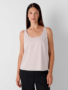 Базовый топ с U-образным вырезом