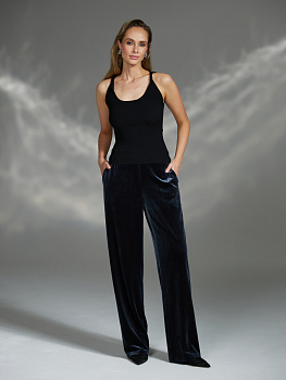 Брюки прямого силуэта из фактурного бархата