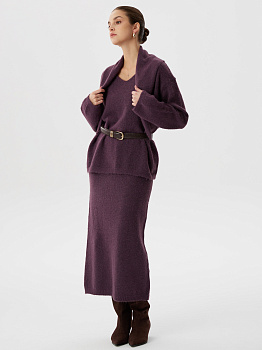 Комплект из трикотажа с шерстью: джемпер, юбка и косынка