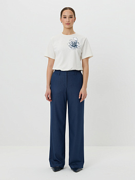 Брюки классического кроя из денима