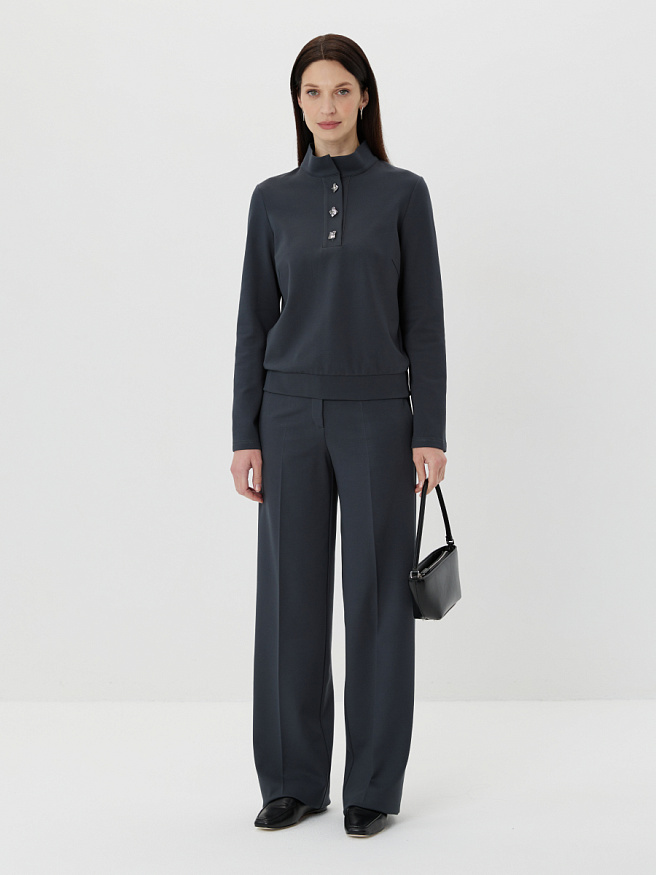 Брюки классического кроя из трикотажа