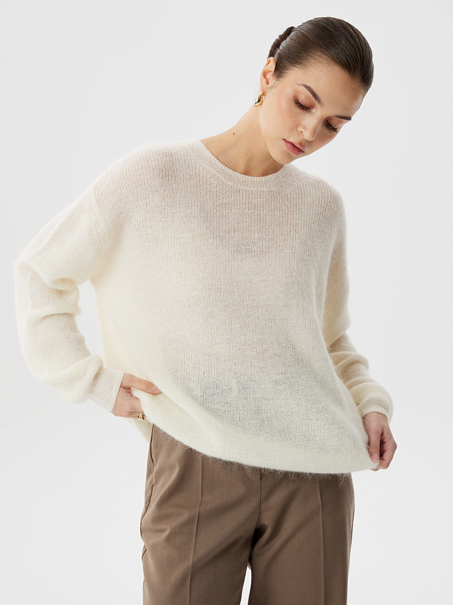 Джемпер базового кроя из шерсти и мохера