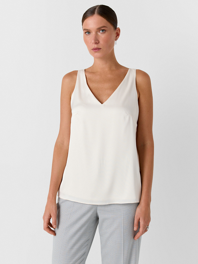 Атласный топ с V-образным вырезом