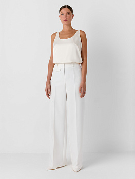 Костюмные брюки с декоративным клапаном