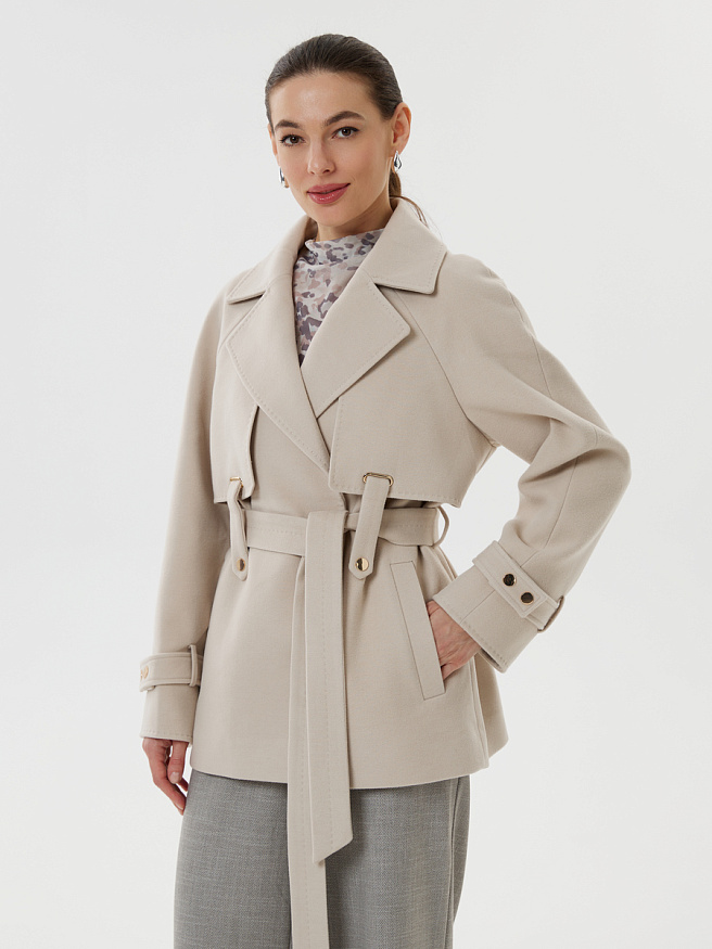 Изысканное полупальто из шерстяной ткани с поясом