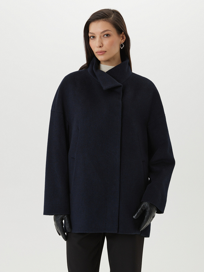 Укороченное демисезонное пальто с шерстью