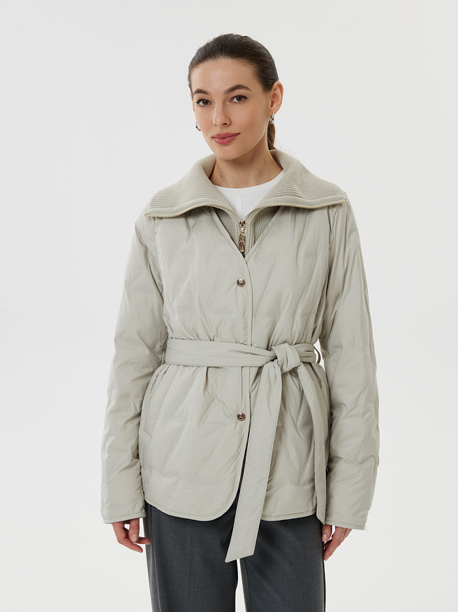 Стеганая куртка жемчужно-серого оттенка с трикотажным воротником