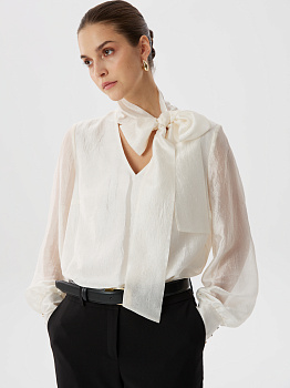 Блуза с бантом из органзы с шелком