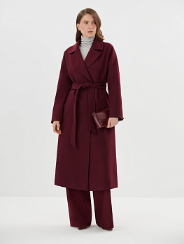 Пальто демисезонное из шерсти в ягодном цвете
