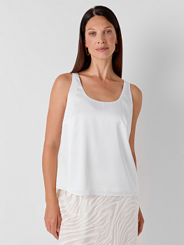 Базовый топ с U-образным вырезом